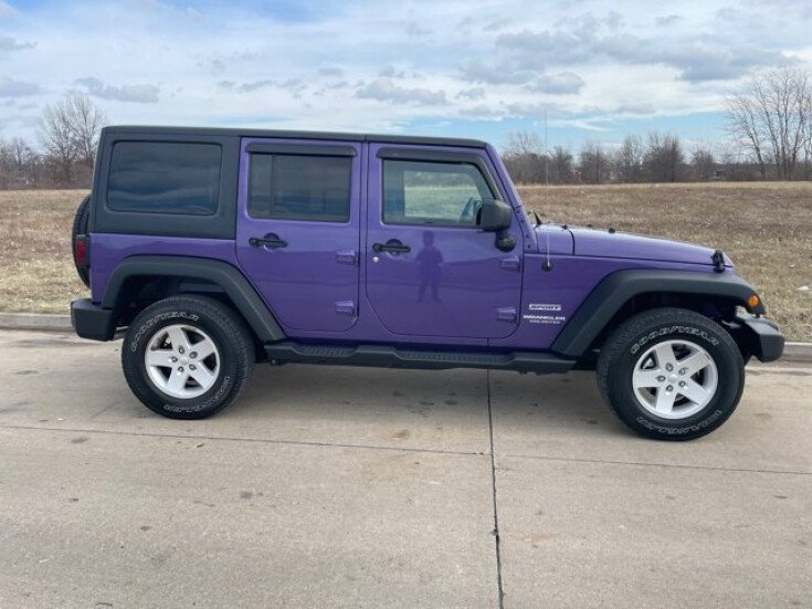 Thumbnail Photo undefined for 2017 Jeep Wrangler 4WD Unlimited Sport